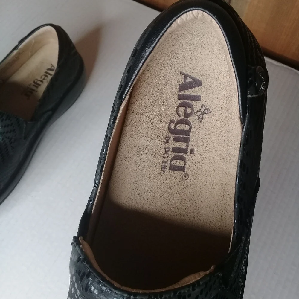 Alegria Keli Pro Black Dazzler Geo Design Nursing Clog Slip On Sz 6.5 - Picture 8 of 10